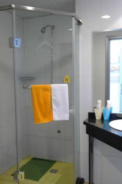 Zhongzhou Hotel - Jingu Road Luoyang  Room photo